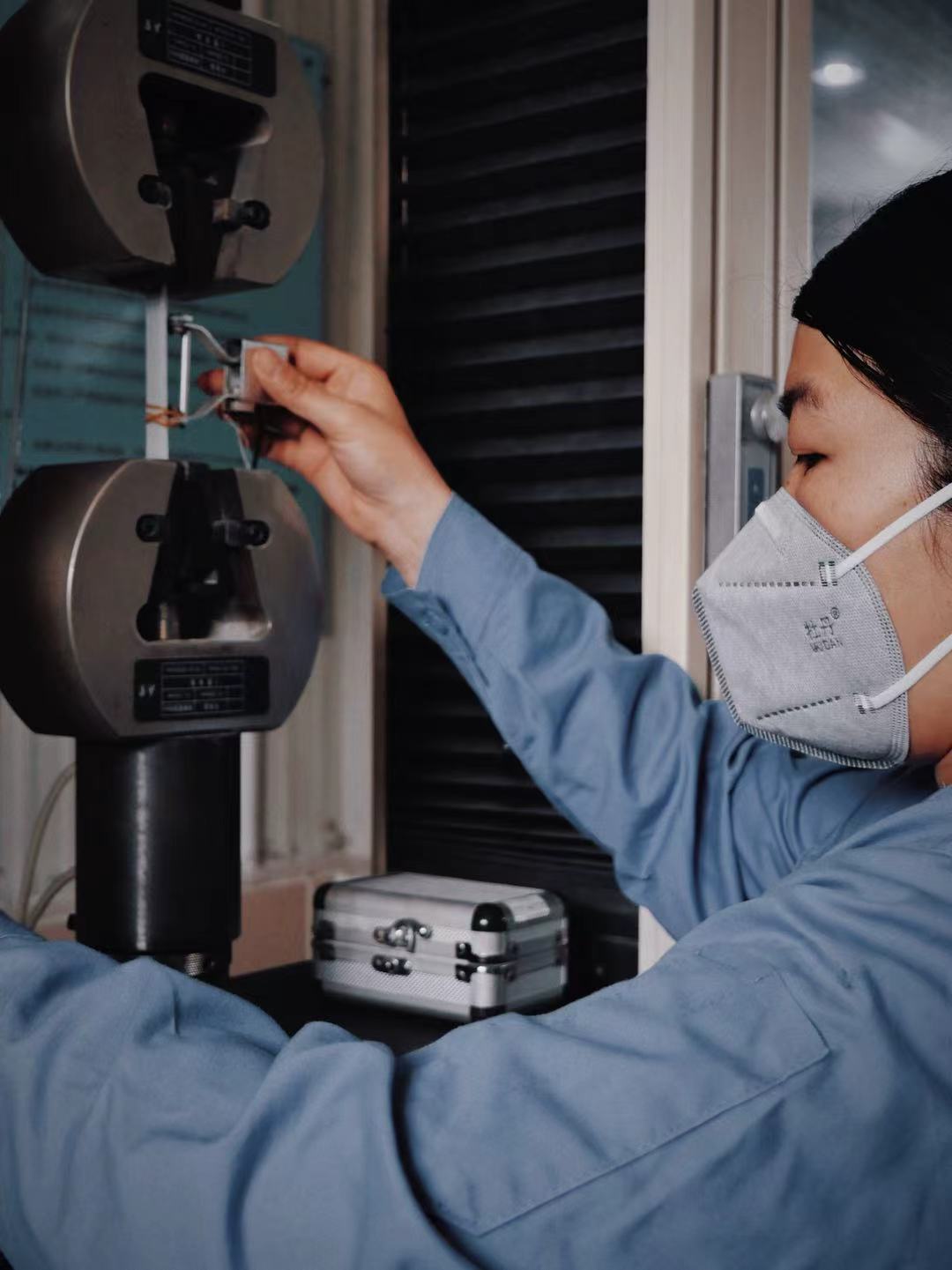 玻璃钢型材：材料革新中的实用主义者